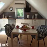 Apartamenty I Pokoje U Doroty